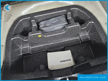HYUNDAI GRANDEUR 3.0 PREMIUM