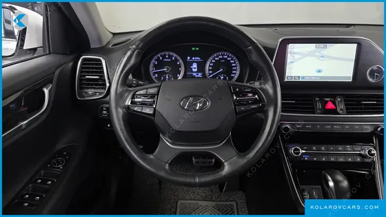 HYUNDAI GRANDEUR 2.4 PREMIUM