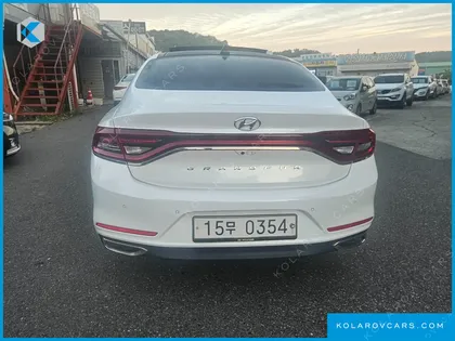 HYUNDAI GRANDEUR 2.4 PREMIUM