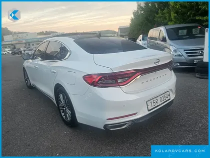 HYUNDAI GRANDEUR 2.4 PREMIUM