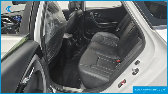 HYUNDAI GRANDEUR HG240 MODERN