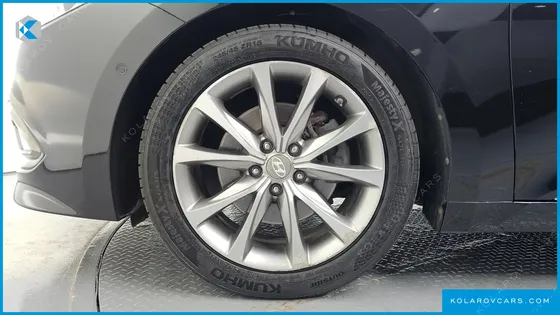 HYUNDAI GRANDEUR HG300 EXCLUSIVE SPECIAL