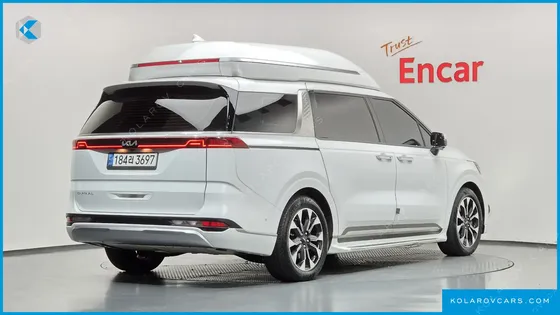 KIA CARNIVAL GASOLINE 9-SEATER HI-LIMOUSINE