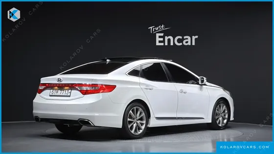 HYUNDAI GRANDEUR HG240 MODERN