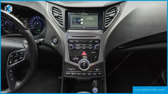 HYUNDAI GRANDEUR HG240 MODERN