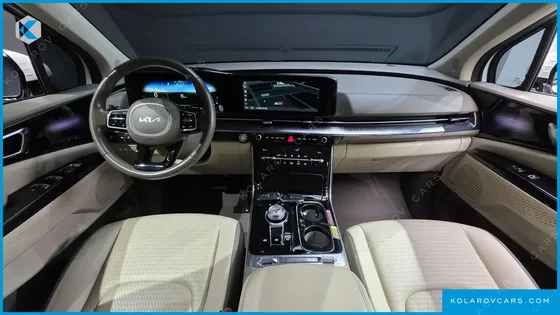 KIA CARNIVAL DIESEL 9-SEATER HI-LIMOUSINE