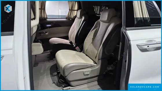 KIA CARNIVAL DIESEL 9-SEATER HI-LIMOUSINE