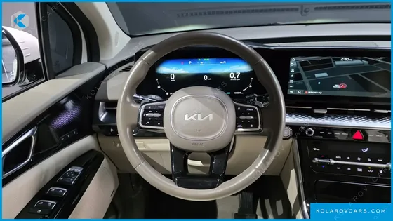 KIA CARNIVAL DIESEL 9-SEATER HI-LIMOUSINE