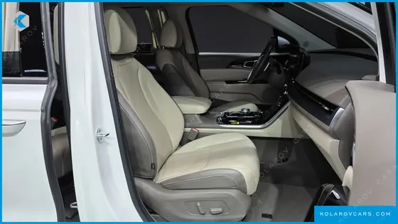 KIA CARNIVAL DIESEL 9-SEATER HI-LIMOUSINE