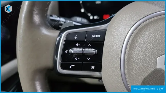 KIA CARNIVAL DIESEL 9-SEATER HI-LIMOUSINE