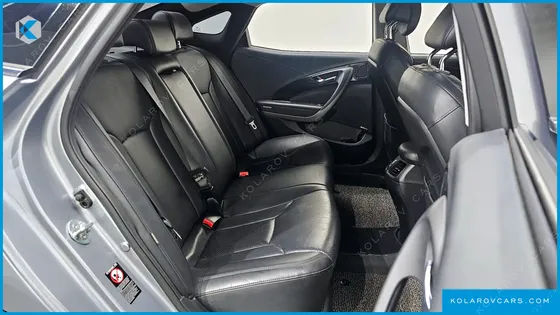 HYUNDAI GRANDEUR HG240 MODERN COLLECTION