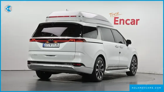 KIA CARNIVAL GASOLINE 4-SEATER HI-LIMOUSINE