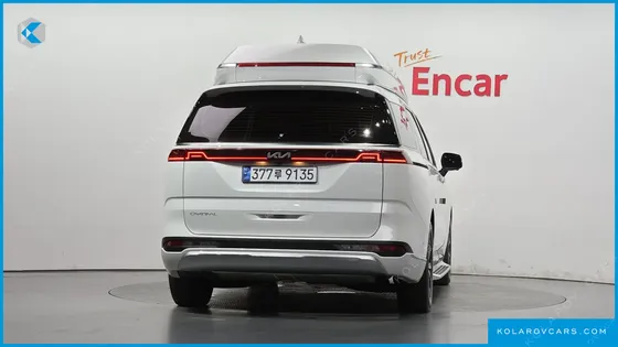 KIA CARNIVAL GASOLINE 4-SEATER HI-LIMOUSINE