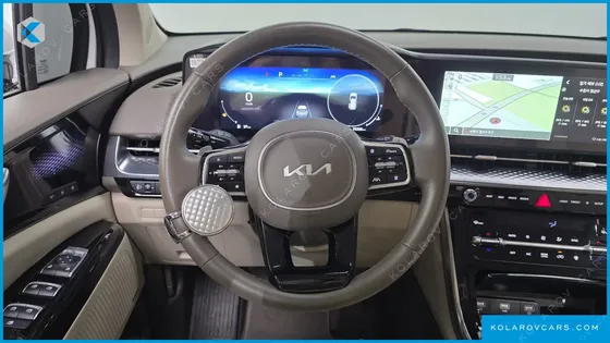 KIA CARNIVAL GASOLINE 4-SEATER HI-LIMOUSINE