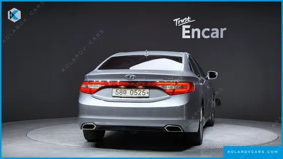 HYUNDAI GRANDEUR HG300 PREMIUM