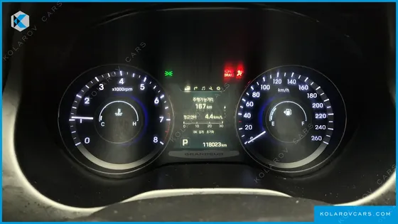 HYUNDAI GRANDEUR HG300 PREMIUM