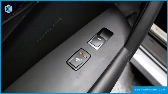 HYUNDAI GRANDEUR HG300 PREMIUM