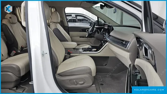 KIA CARNIVAL GASOLINE 9-SEATER HI-LIMOUSINE