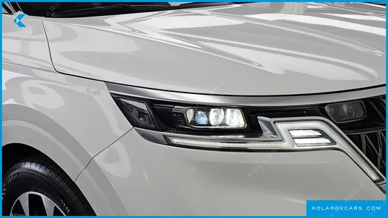KIA CARNIVAL GASOLINE 9-SEATER HI-LIMOUSINE