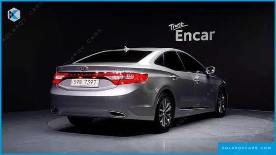 HYUNDAI GRANDEUR HG240 LUXURY