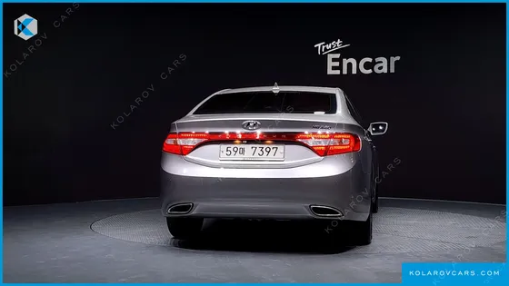 HYUNDAI GRANDEUR HG240 LUXURY