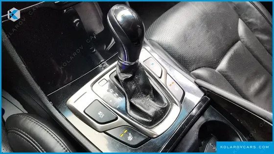 HYUNDAI GRANDEUR HG240 LUXURY