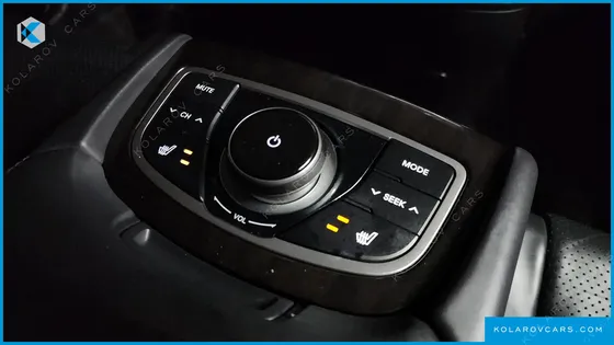 HYUNDAI GRANDEUR HG240 LUXURY