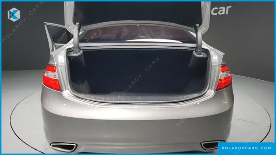 HYUNDAI GRANDEUR HG240 LUXURY