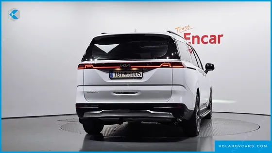 KIA CARNIVAL DIESEL 7-SEATER SIGNATURE