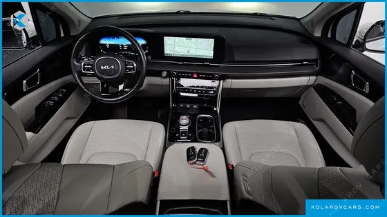 KIA CARNIVAL DIESEL 7-SEATER SIGNATURE