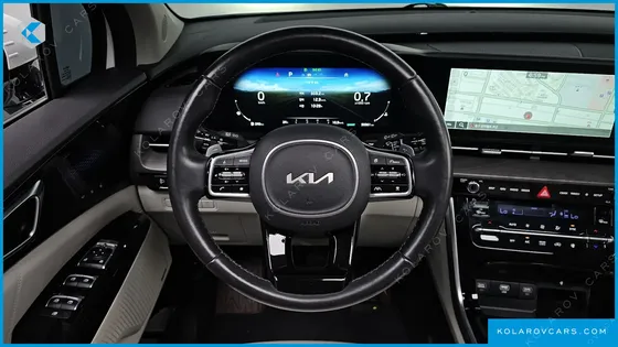 KIA CARNIVAL DIESEL 7-SEATER SIGNATURE