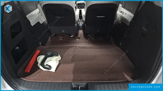 KIA CARNIVAL DIESEL 7-SEATER SIGNATURE