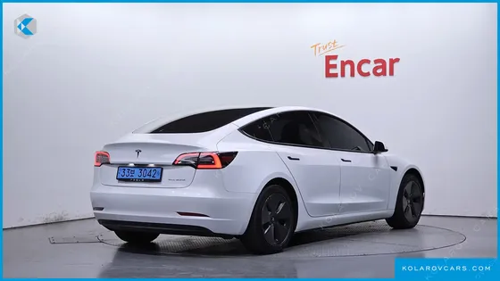 TESLA MODEL 3 LONG RANGE AWD