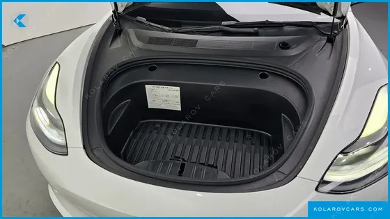 TESLA MODEL 3 LONG RANGE AWD