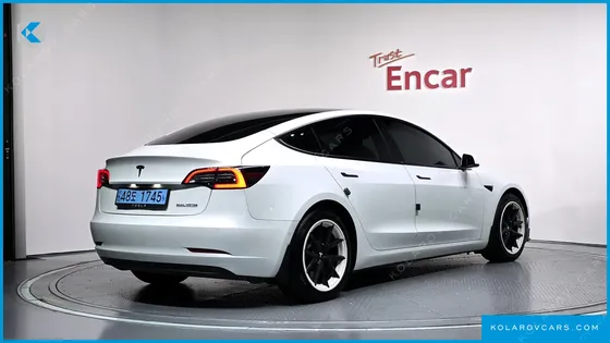 TESLA MODEL 3 LONG RANGE AWD