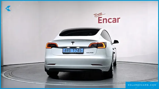TESLA MODEL 3 LONG RANGE AWD