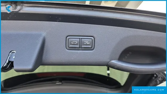 KIA CARNIVAL GASOLINE 7-SEATER NOBLESSE