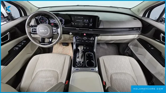 KIA CARNIVAL DIESEL 9-SEATER PRESTIGE