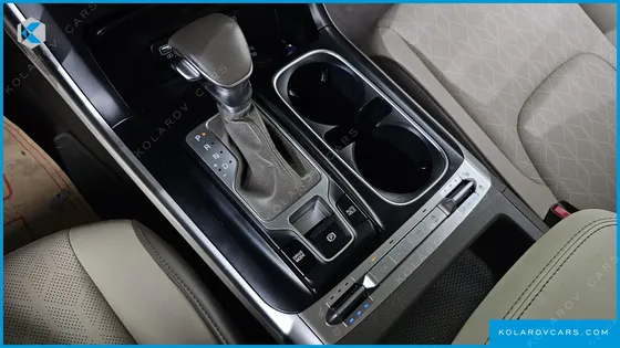 KIA CARNIVAL DIESEL 9-SEATER PRESTIGE