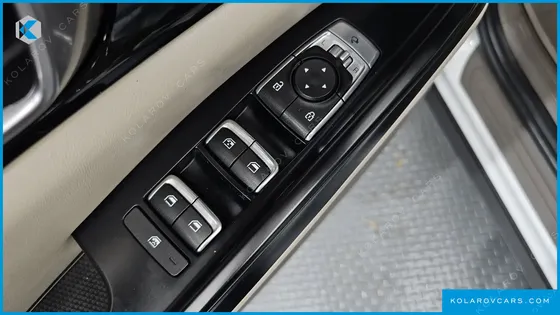 KIA CARNIVAL DIESEL 9-SEATER PRESTIGE