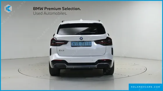 BMW IX3 M SPORTS