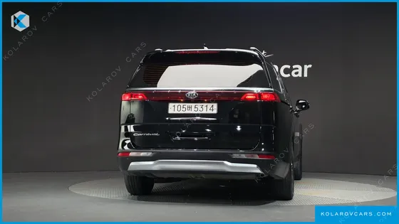 KIA CARNIVAL DIESEL 9-SEATER NOBLESSE