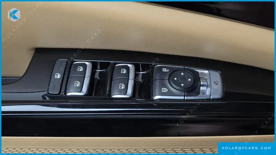 KIA CARNIVAL DIESEL 9-SEATER NOBLESSE