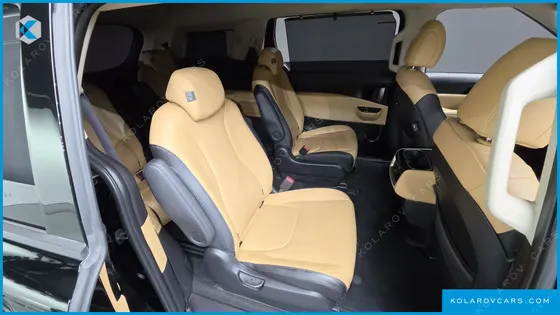 KIA CARNIVAL DIESEL 9-SEATER NOBLESSE