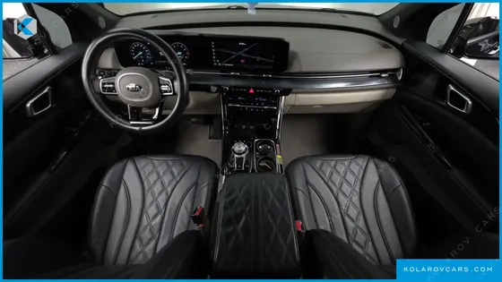KIA CARNIVAL GASOLINE 9-SEATER HI-LIMOUSINE
