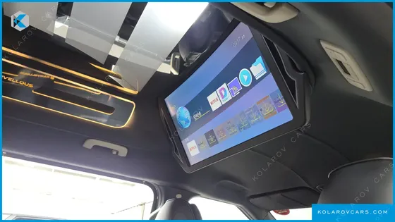 KIA CARNIVAL GASOLINE 9-SEATER HI-LIMOUSINE