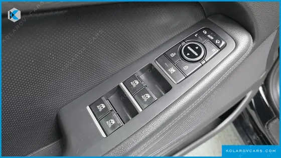 HYUNDAI GENESIS G330 MODERN AWD