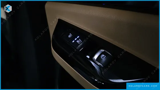 KIA CARNIVAL DIESEL 7-SEATER NOBLESSE