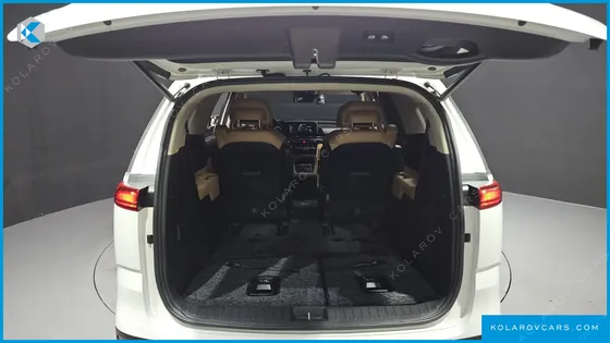 KIA CARNIVAL DIESEL 7-SEATER NOBLESSE