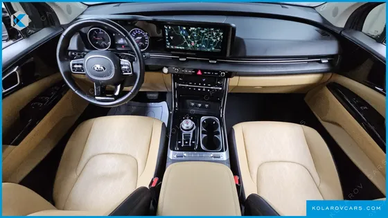 KIA CARNIVAL DIESEL 9-SEATER NOBLESSE